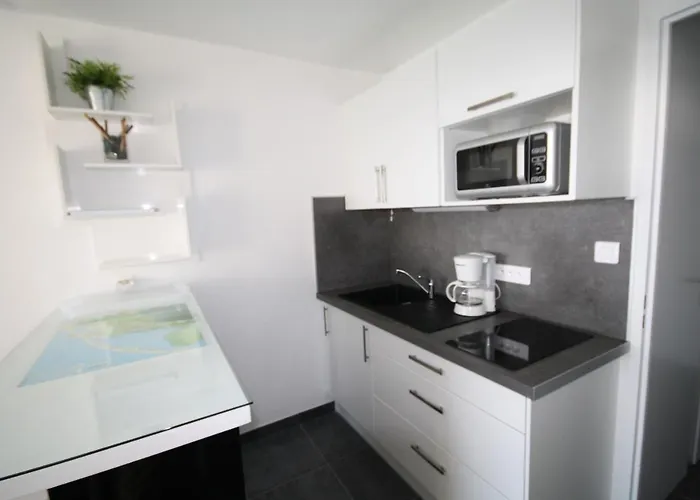 La Voile Blanche 2 *