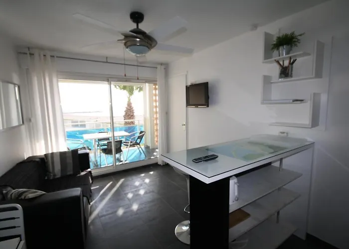 La Voile Blanche 2 *